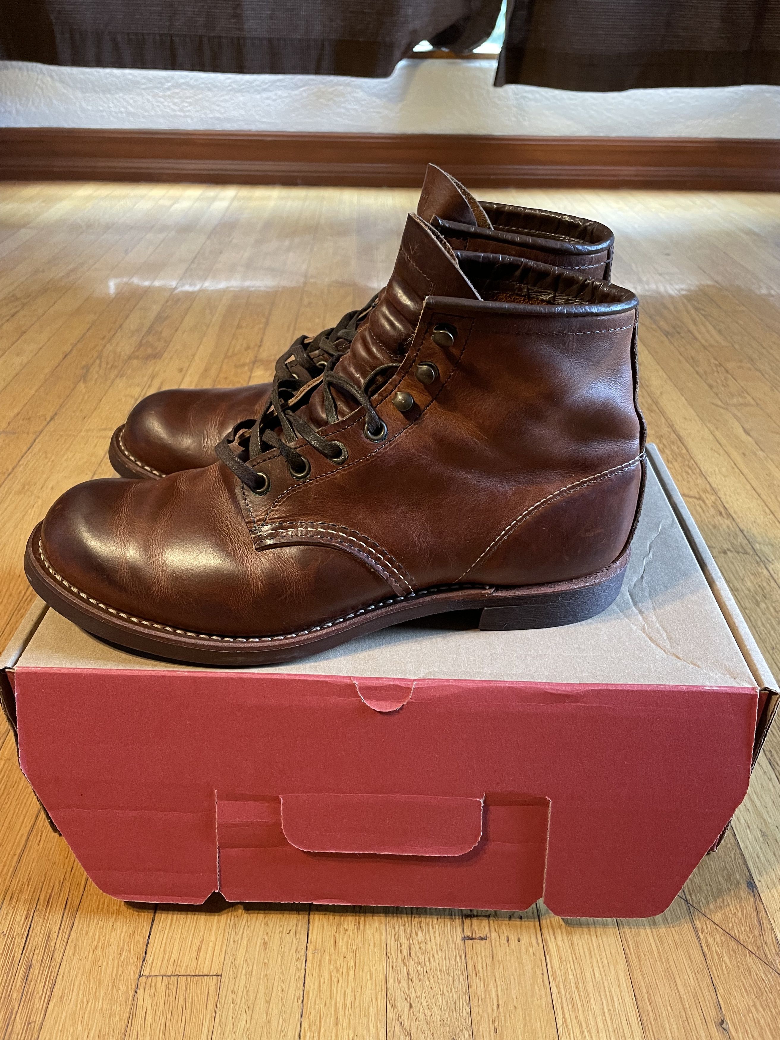 Red wing blacksmith sizing sales