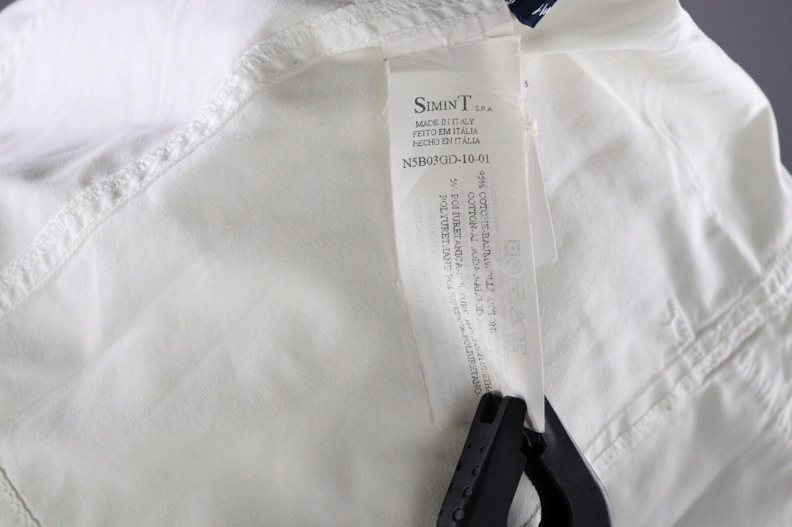 Designer Ladies Armani Jeans Cropped Bomber Jacket Size USA 10 Size L / US 10 / IT 46 - 12 Thumbnail