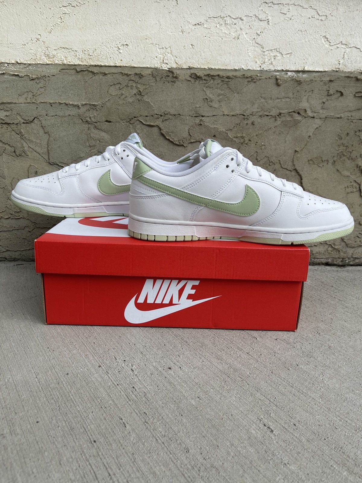 Nike Nike Dunk Low Retro Honeydew Size US 11 / EU 44 - 4 Thumbnail