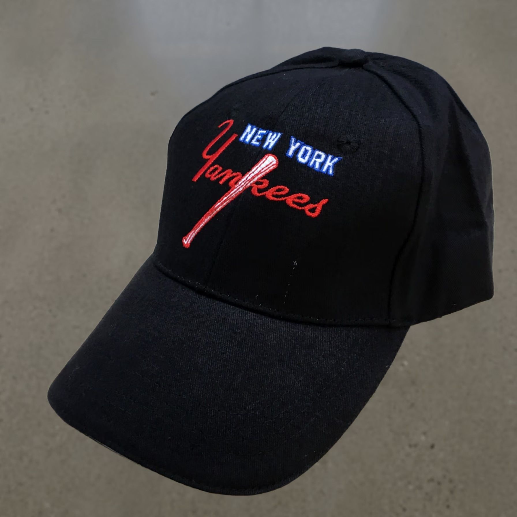 Logo 7 New York Yankees Baseball Cap Mens Black OS Curved Brim Embroidered Logo Size ONE SIZE - 1 Thumbnail