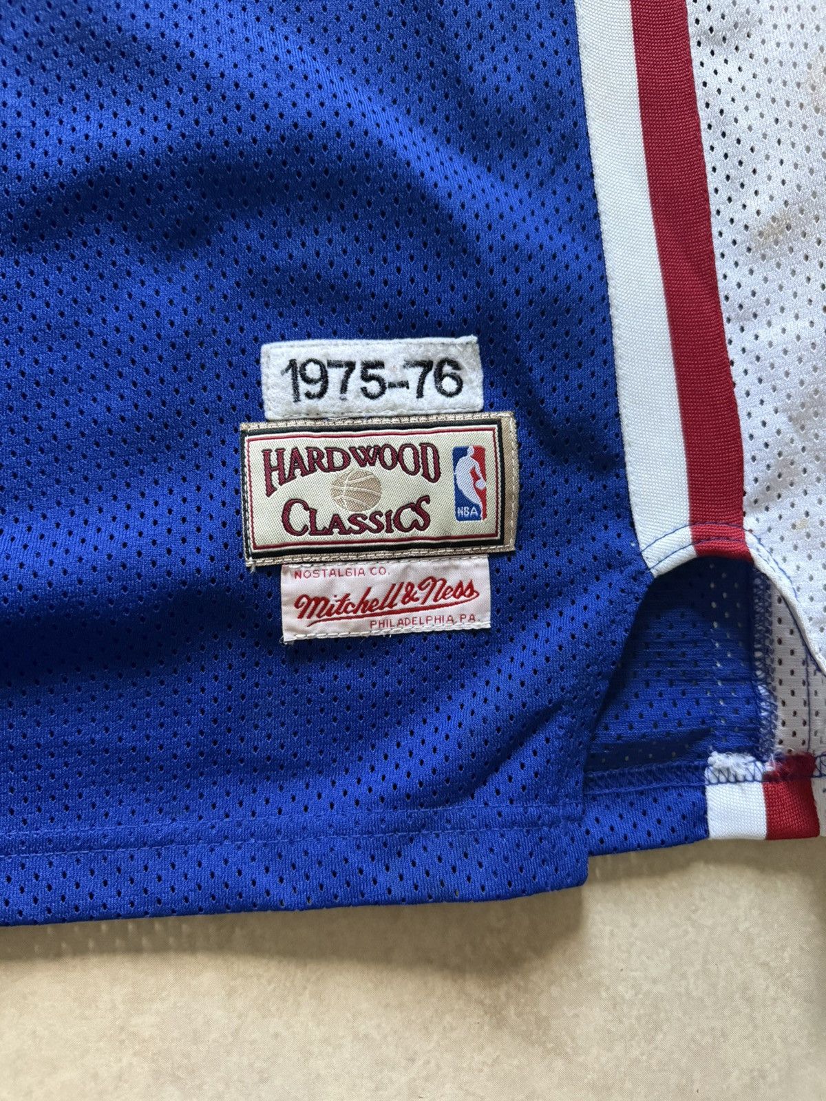 NBA Authentic throwback Philadelphia 76ers jersey Size US XL / EU 56 / 4 - 7 Thumbnail