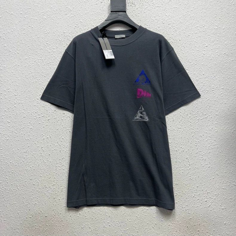 Dior Dior New gray front and back graffiti letter Logo short sl Size US M / EU 48-50 / 2 - 1 Thumbnail