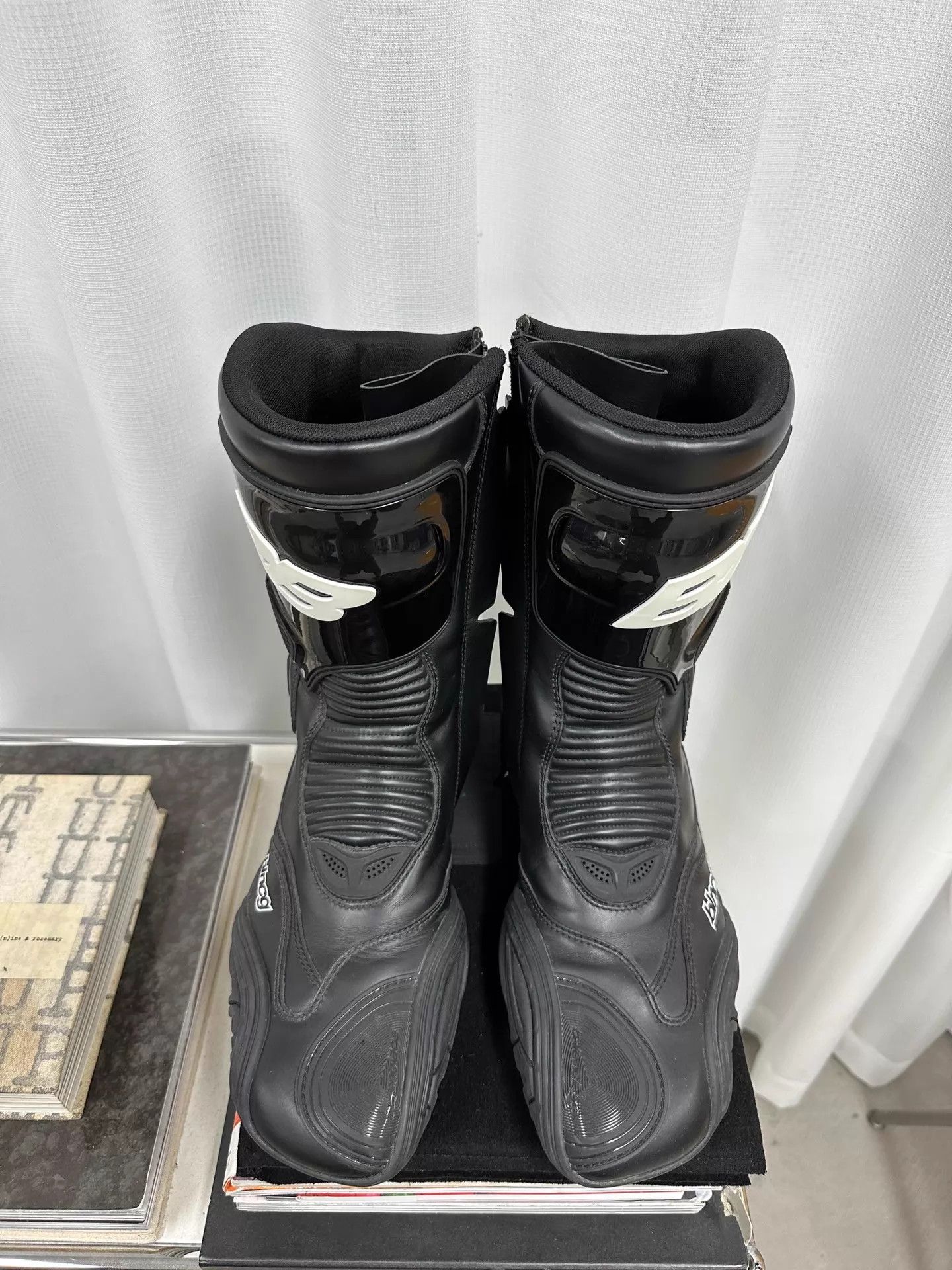 Balenciaga Balenciaga 20FW Runway Motorcycle Boots 42 Size US 9 / EU 42 - 2 Thumbnail