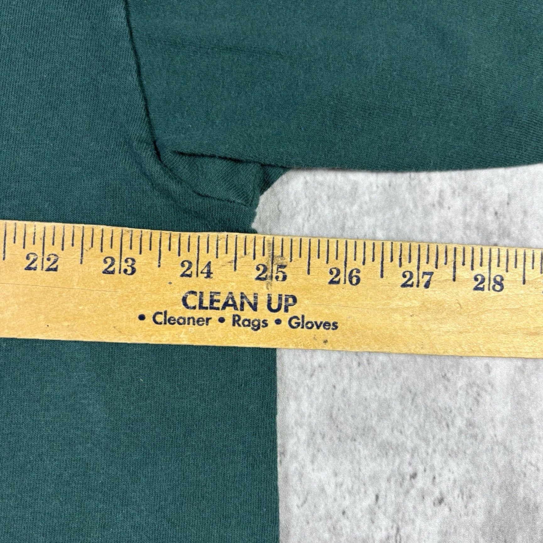 Fruit Of The Loom VINTAGE Friends T Shirt Japanese Logo Spell Out Green 2XL 90s Nike? Size US XXL / EU 58 / 5 - 3 Thumbnail