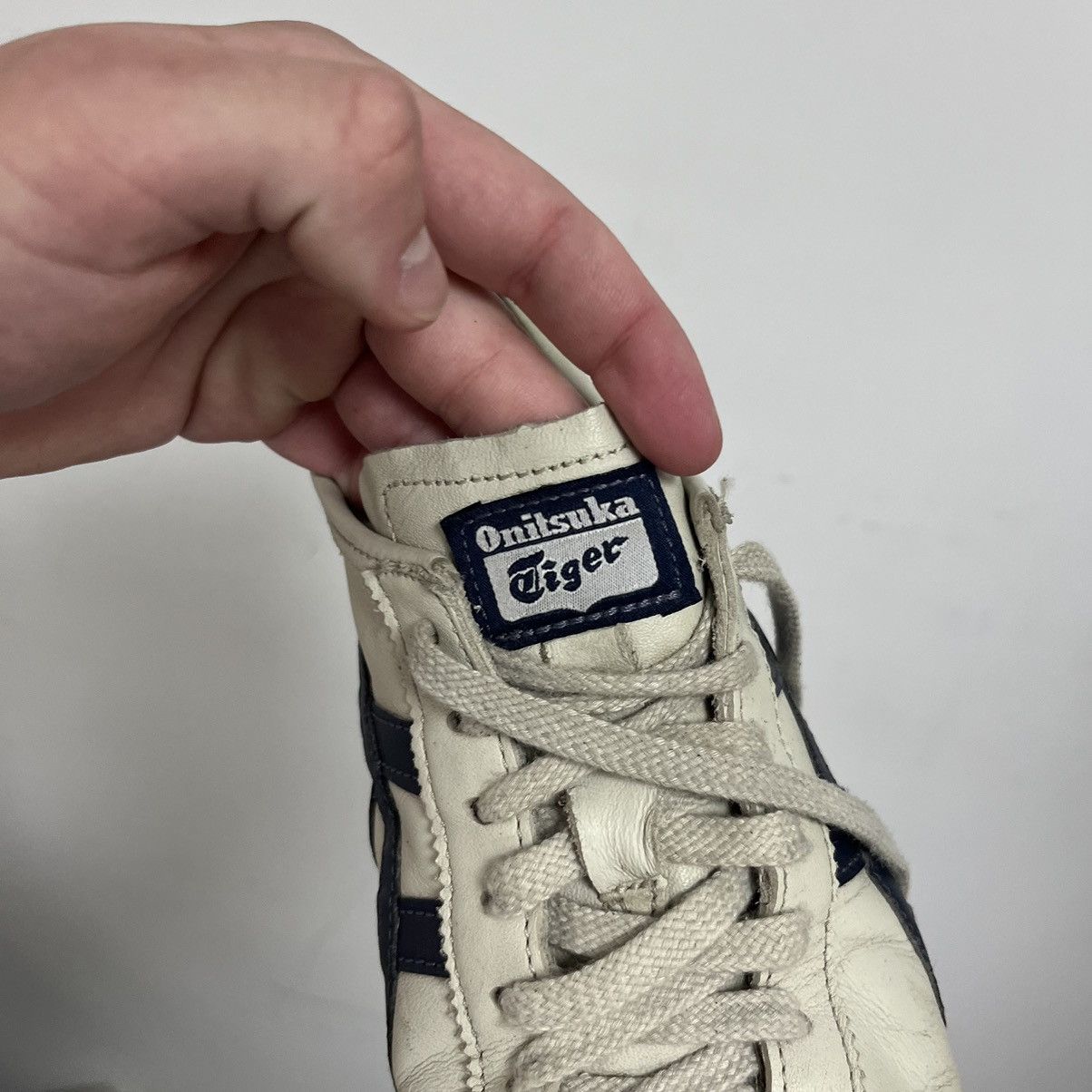 Asics Vintage ASICS Tiger Onitsuka Leather Sneakers Size US 8 / EU 41 - 8 Thumbnail