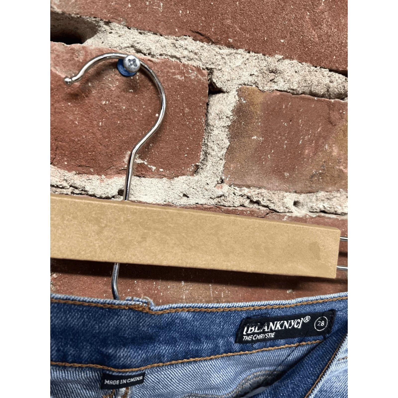 Vintage BLANKNYC Womens 28 The Chrystie High Rise Cropped Wide Leg Jeans Blue Womens Size ONE SIZE - 3 Thumbnail
