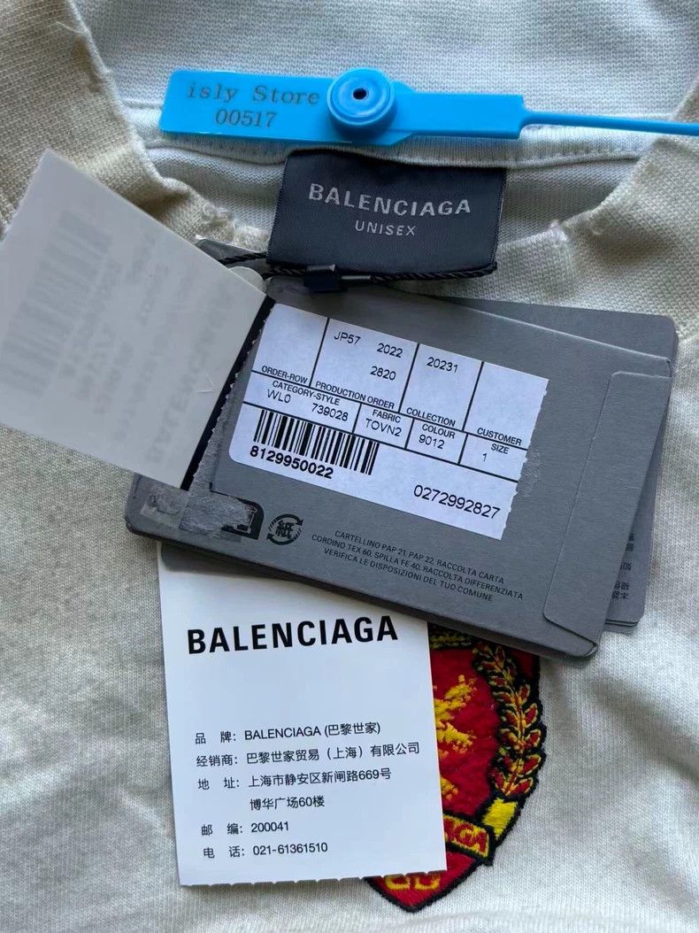 Balenciaga Balenciaga size 1 Letter Embroidered Badge Crew Neck Short Size US XS / EU 42 / 0 - 4 Thumbnail