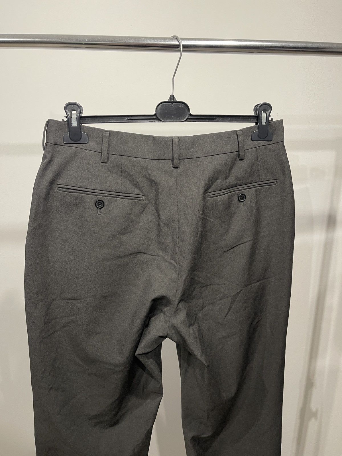 Uniqlo Uniqlo pants grey trousers 32 Size US 32 / EU 48 - 4 Thumbnail