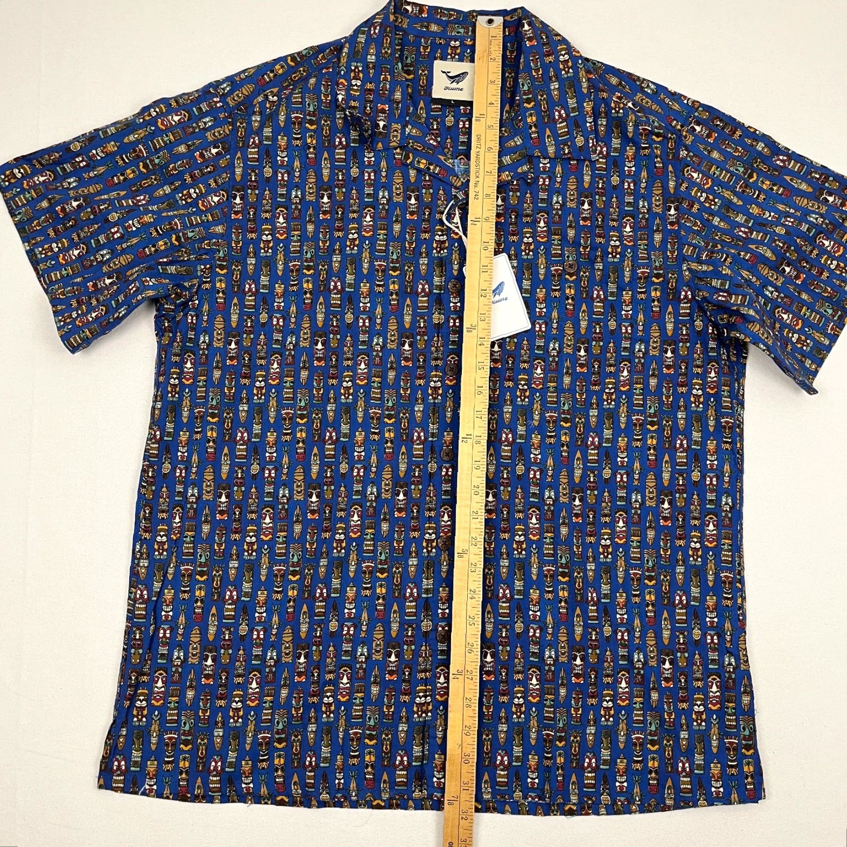 Vintage Yiume Shirt Mens L Blue Tiki Totem Hawaiian Floral Short Sleeve Button-Up Collared Shirt Size US L / EU 52-54 / 3 - 4 Thumbnail