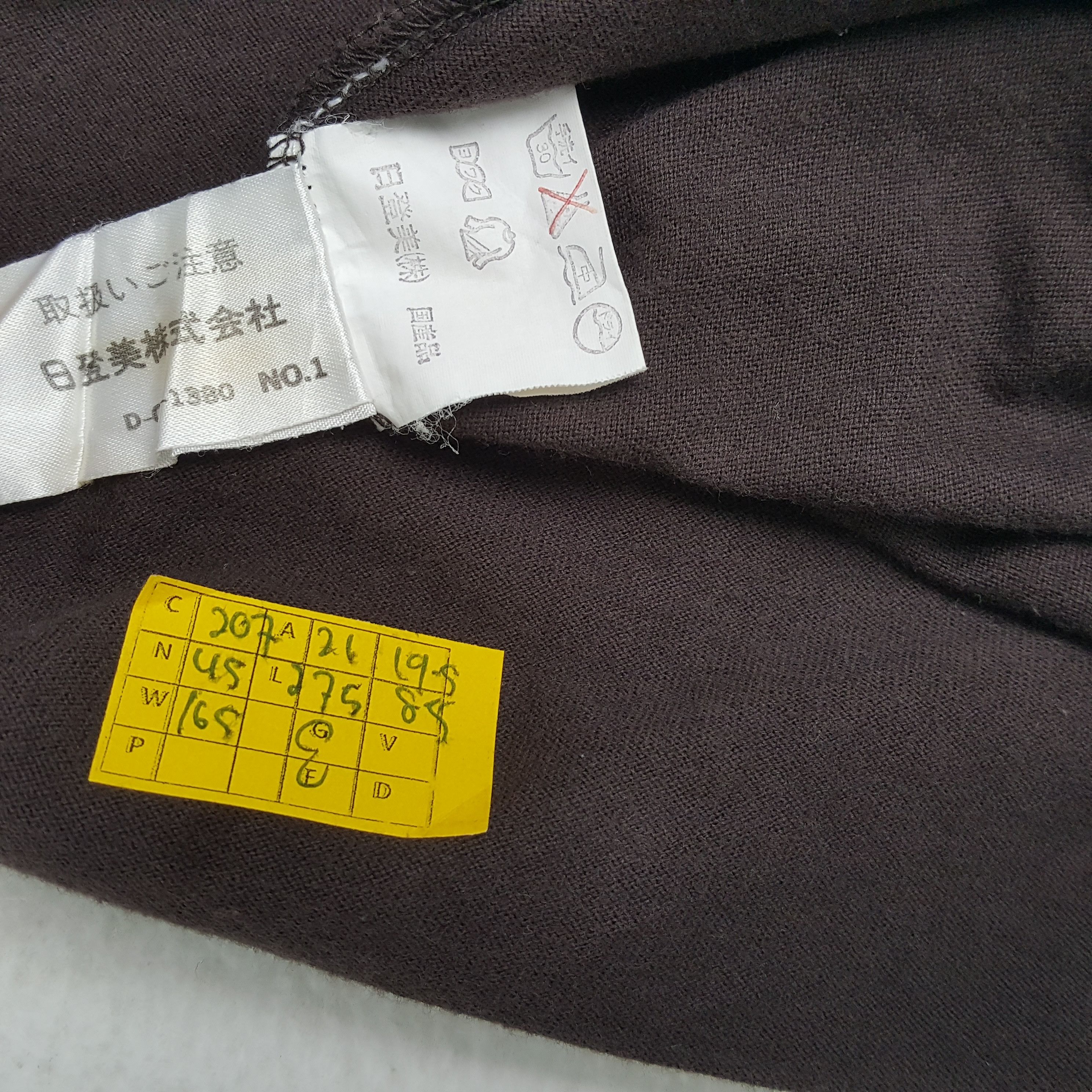 Issey Miyake × Japanese Brand × Vintage Vintage IM ISSEY MIYAKE Japanese Designer Brand T-Shirts Size US L / EU 52-54 / 3 - 4 Thumbnail