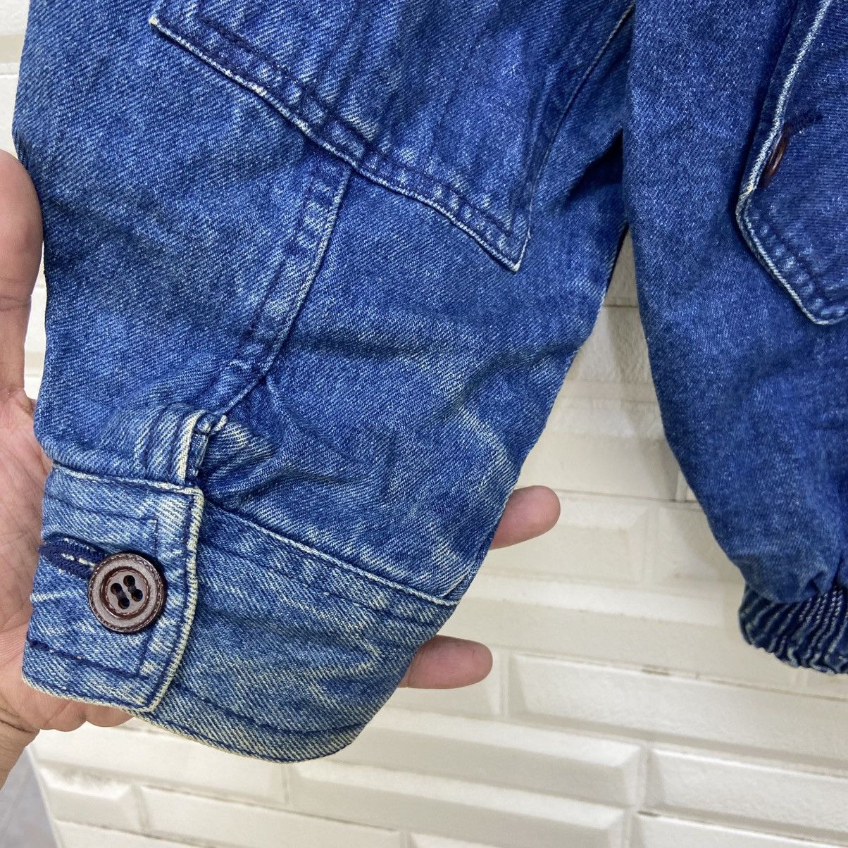 Trussardi Vintage Trussardi Oversize Loose Bomber Style Denim Jacket Size US S / EU 44-46 / 1 - 20 Thumbnail