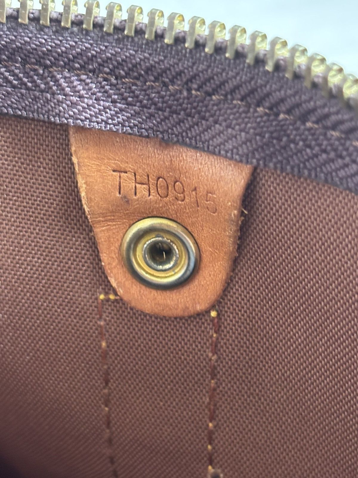 Louis Vuitton Louis Vuitton Keepall 50 Monogram Bag Size ONE SIZE - 14 Thumbnail