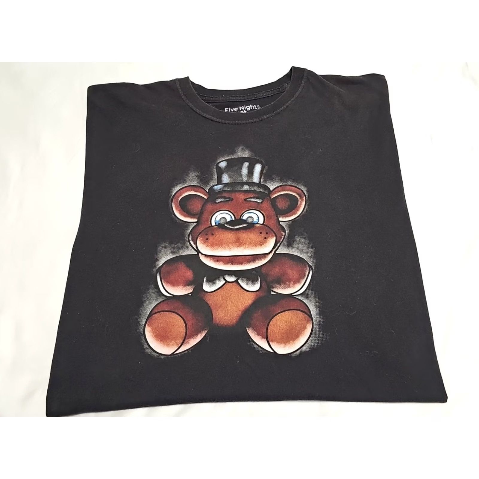 Vintage Five Nights At Freddys Fans Freddie Faz Bear Black Horror TShirt L Large Crew Neck Short Sleeve Graphic Print Unisex Adults T-Shirt Mens Size US L / EU 52-54 / 3 - 2 Thumbnail