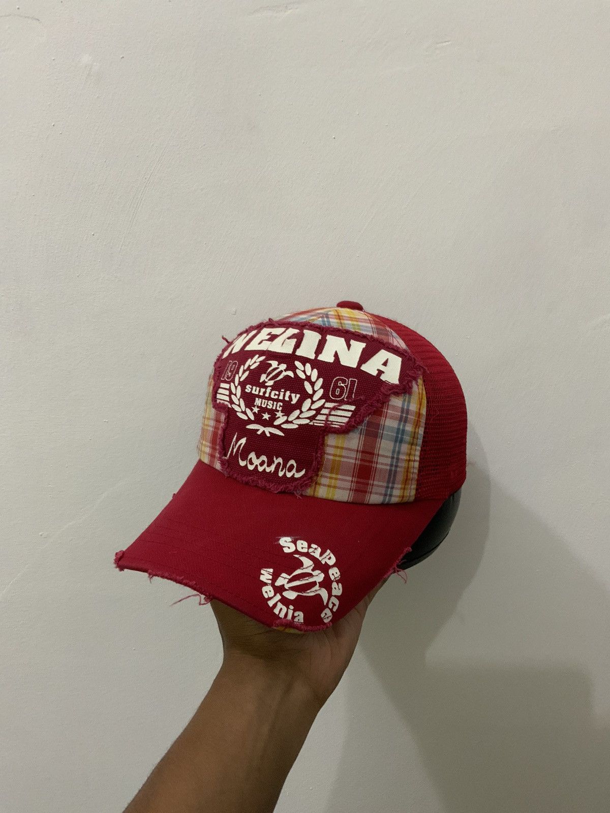 Japanese Brand Welina Surfcity Music Sea Peace Distressed Trucker Hat Size ONE SIZE - 2 Thumbnail