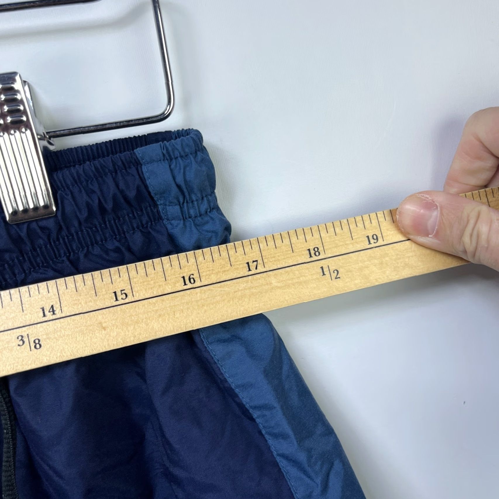 Nike VINTAGE Nike Y2K Baggy Windbreaker Pants 2XL Mens Blue 90s Track Pants Pockets Regular Comfortable Casual Vintage Nike Size US 39 - 5 Thumbnail