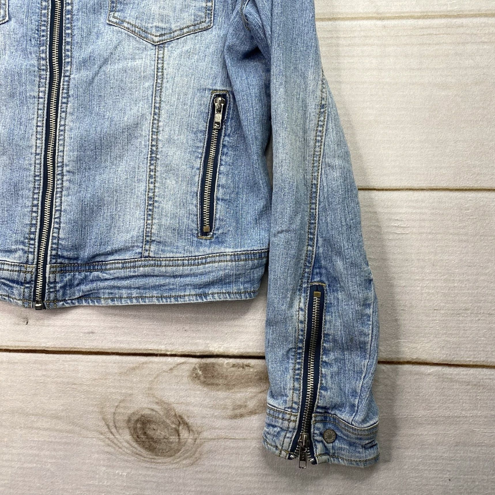 Vintage VINTAGE Nike? LAZER JEANS Jacket Womens L Blue Denim Moto Zippers Crop 90s Y2K Size 32" / US 10 / IT 46 - 2 Thumbnail