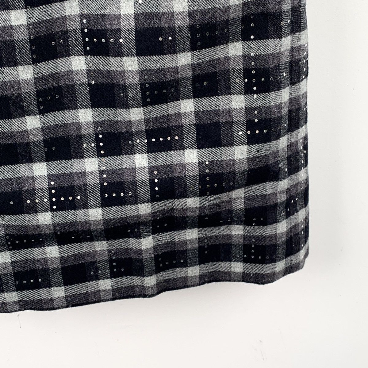 Chanel Chanel 21B Black Plaid Cotton Casual Pants K26WX Size 25" / US 0 / IT 36 - 4 Thumbnail