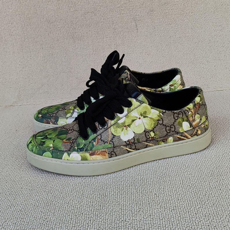 Gucci Gucci GG Supreme Low 'Blooms Print' Sneakers 0079 Size US 8 / EU 41 - 1 Thumbnail