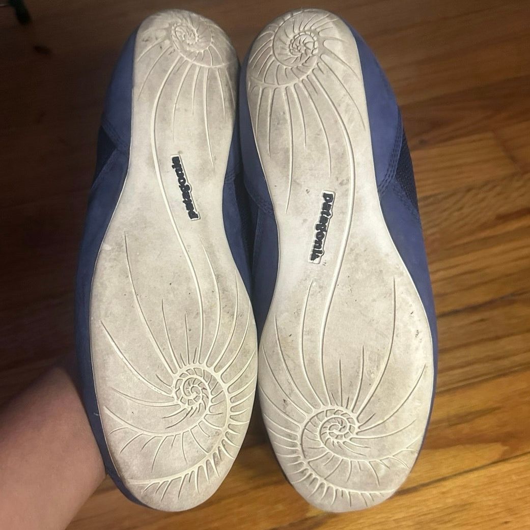 Patagonia Patagonia Dark Blue Suede Scrunch-Back Ballet Flats Size US 8.5 / IT 38.5 - 2 Thumbnail