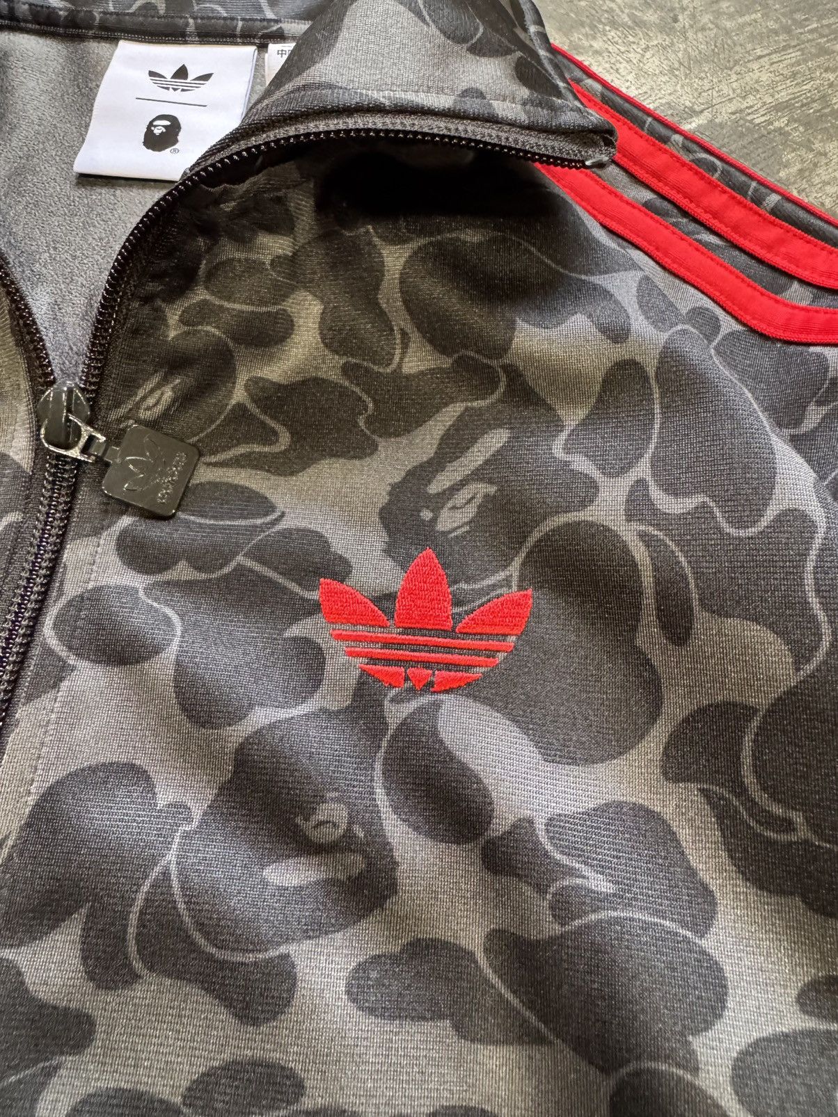 Adidas × Bape ADIDAS X BAPE TRACKTOP CAMO JACKET Size US S / EU 44-46 / 1 - 3 Thumbnail