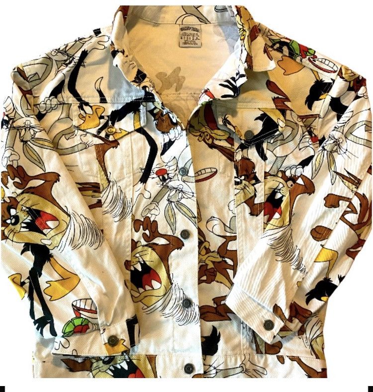 Vintage AOP Looney Tunes Jean Jacket