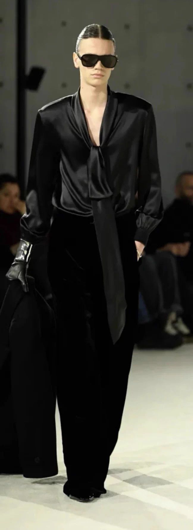Saint Laurent Paris Saint Laurent Men's 23FW Velvet Wide Leg Pants M Size US 30 / EU 46 - 2 Thumbnail