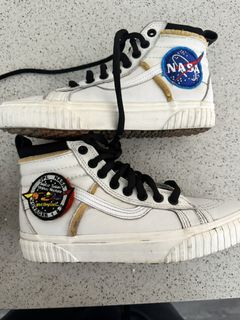 Vans sk8 hotsell hi x nasa