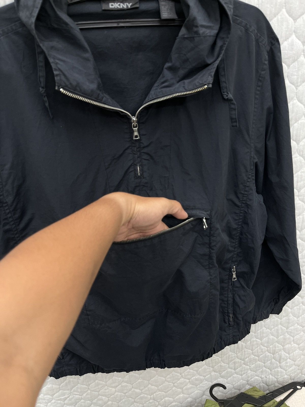 DKNY 🔥🔥🔥STEALS DKNY ANORAK HOODIE PULLOVER Size US S / EU 44-46 / 1 - 12 Thumbnail