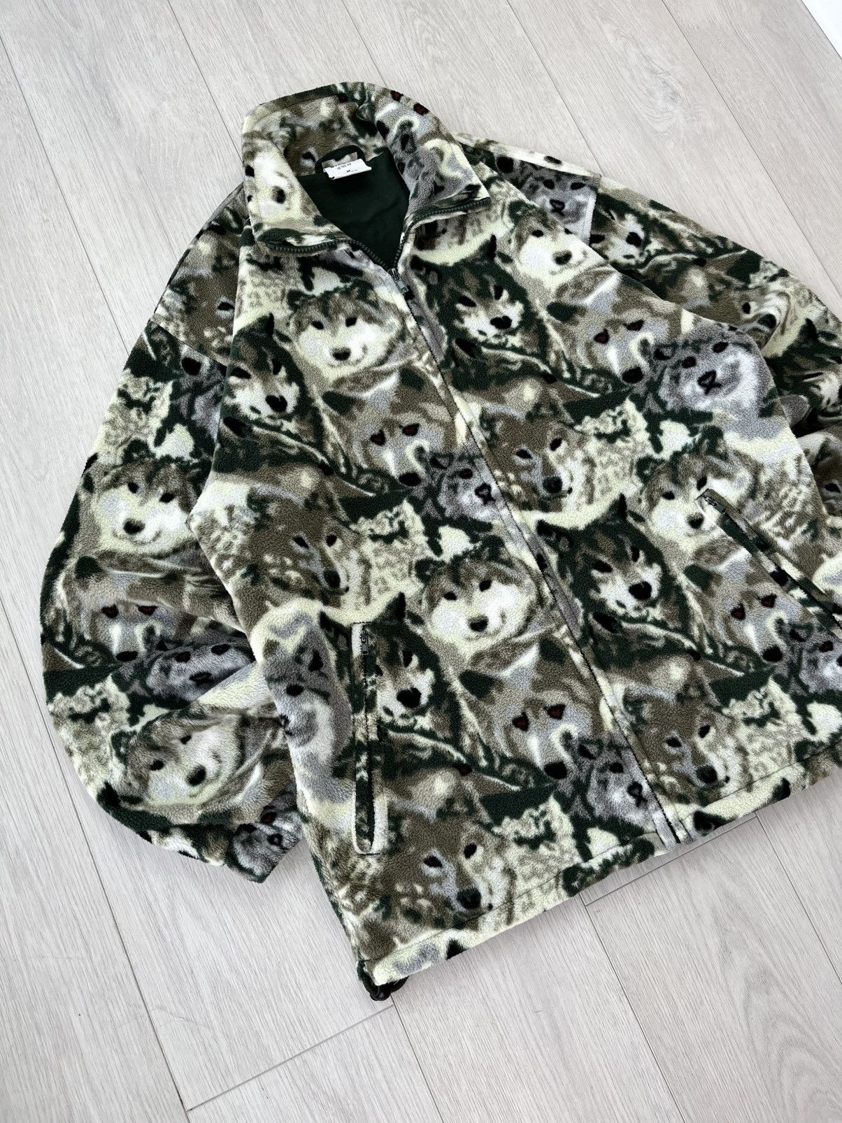 Vintage Vintage Wolfs Monogram Fleece jacket All Over Print Y2K 90s Size US M / EU 48-50 / 2 - 2 Thumbnail