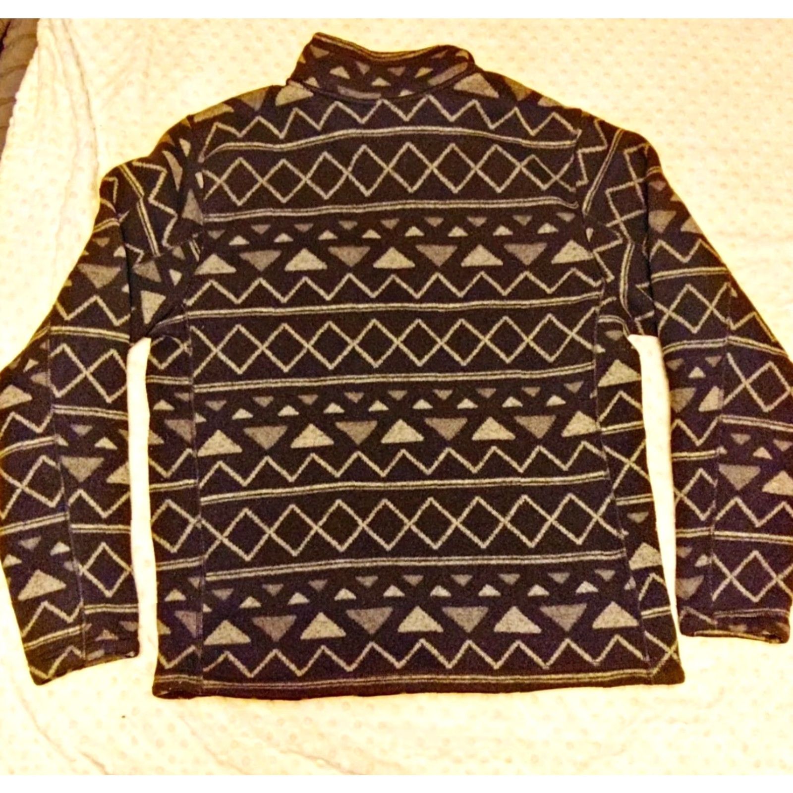 The North Face VINTAGE The North Face Woman's 1/4 Zip Aztec Print Black Gray Fleece Knit Sweater L Women Mock Neck Logo Embroidered 1/4 Zip Autumn Winter Size L / US 10 / IT 46 - 4 Thumbnail