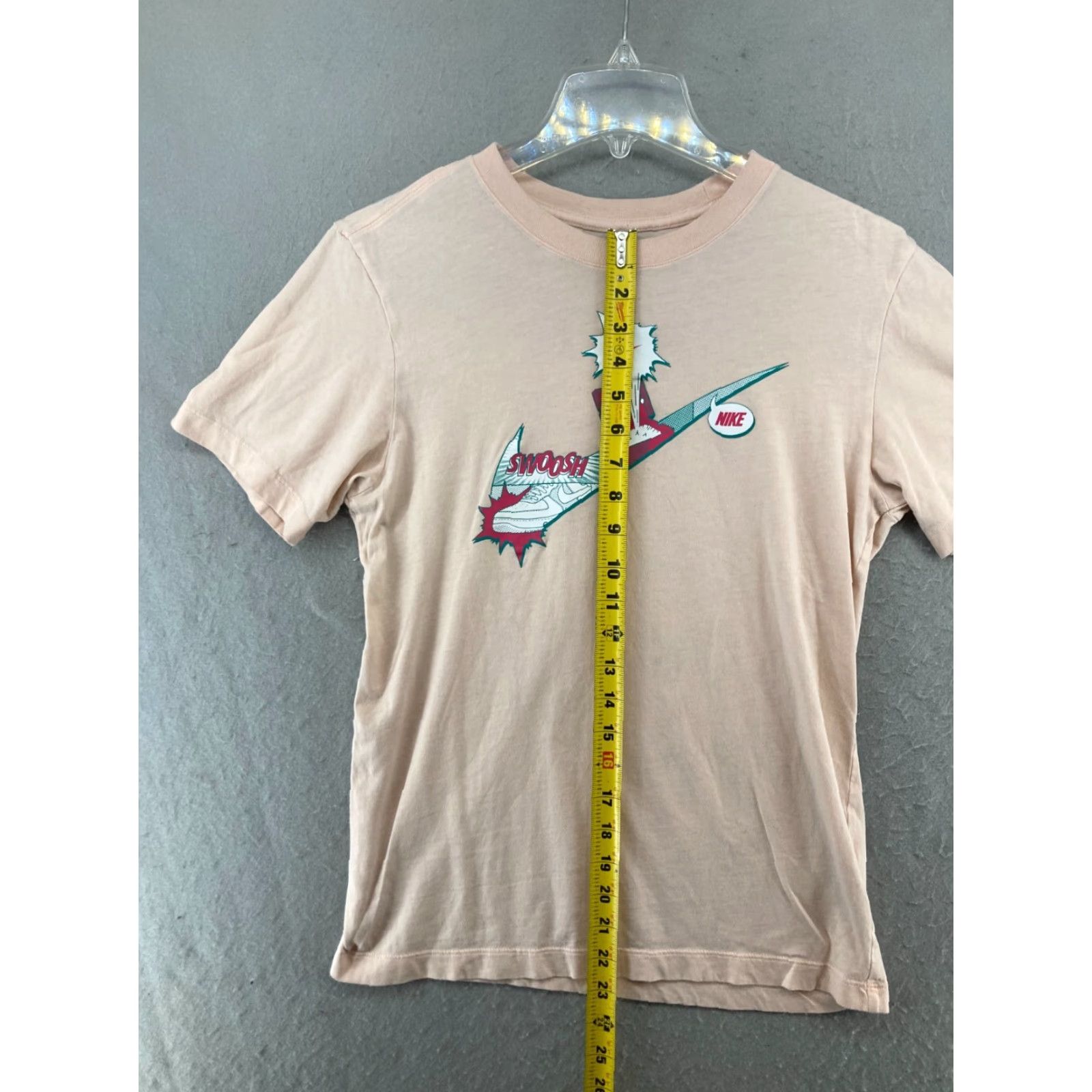 Nike Nike Mens Graphic TShirt Small Pink Comic Swoosh Size US S / EU 44-46 / 1 - 4 Thumbnail