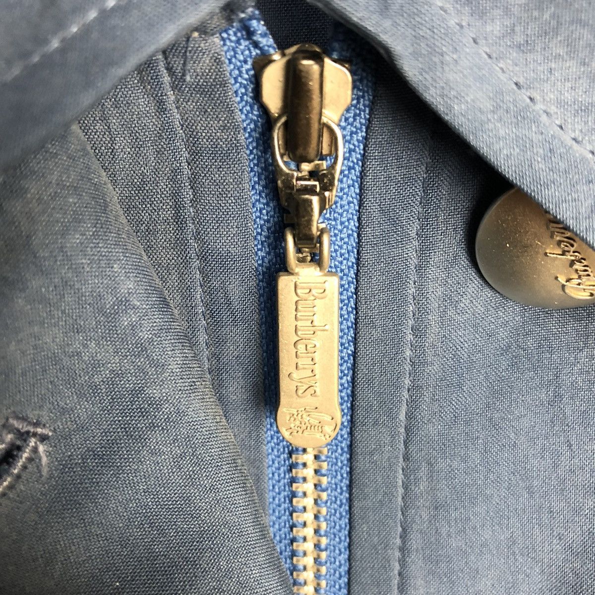 Burberry Burberrys vintage Blue light jacket windbreaker #A283 Size US L / EU 52-54 / 3 - 10 Thumbnail