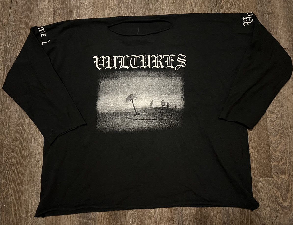 YZY Vultures long t shirts Large Yeezy Vultures Long T Black Tee