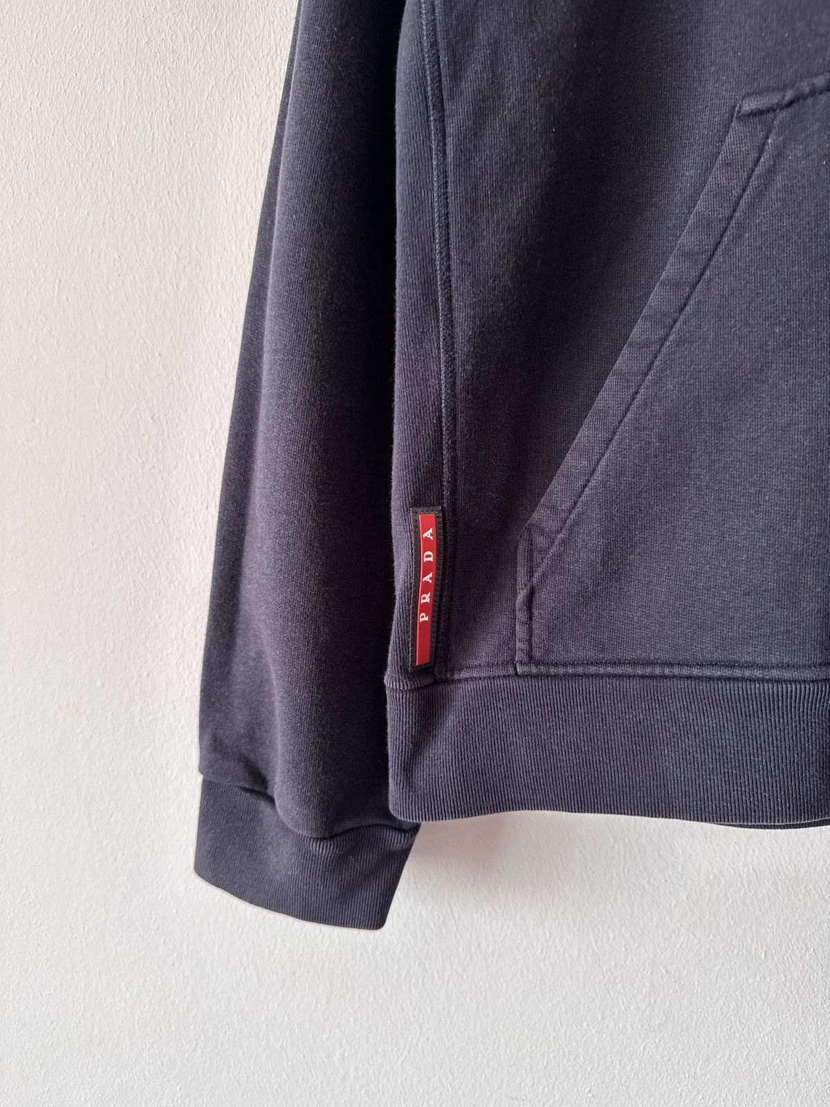 Prada 🔥🔥 Prada Red Tab Navy Cotton Hoodie Size US L / EU 52-54 / 3 - 3 Thumbnail