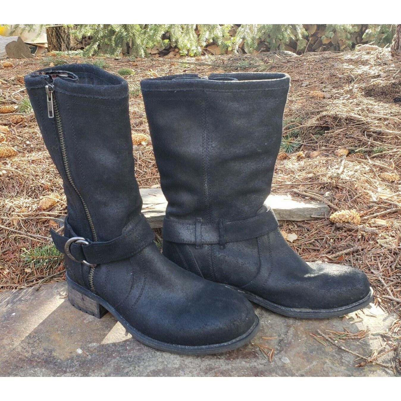 Ugg UGG Silva Moto Boots Black Suede Leather Buckle Australia Wo Size US 7 / IT 37 - 1 Thumbnail
