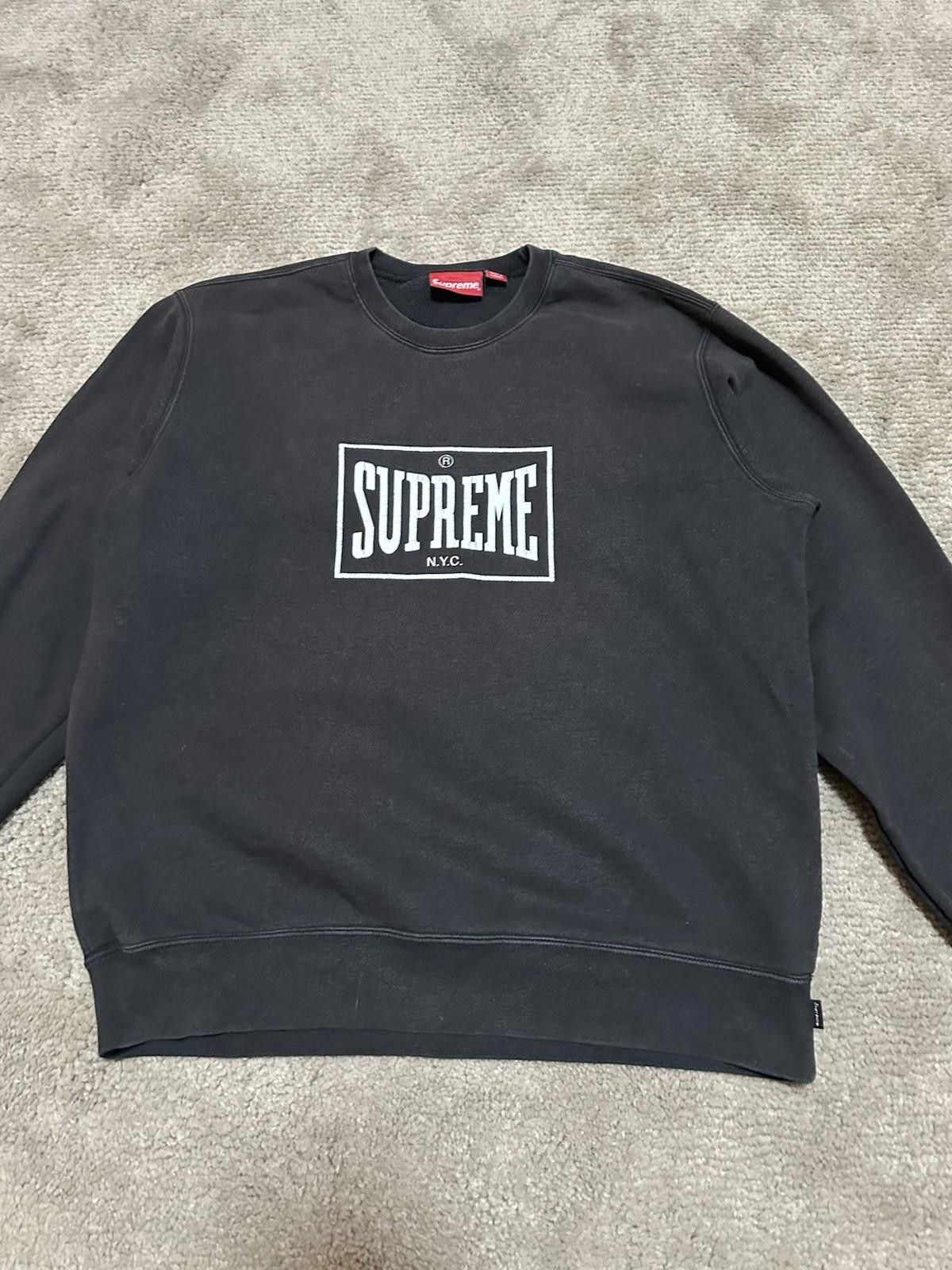 Supreme Supreme Warm Up Crewneck Sweatshirt Sz L Size US L / EU 52-54 / 3 - 3 Thumbnail