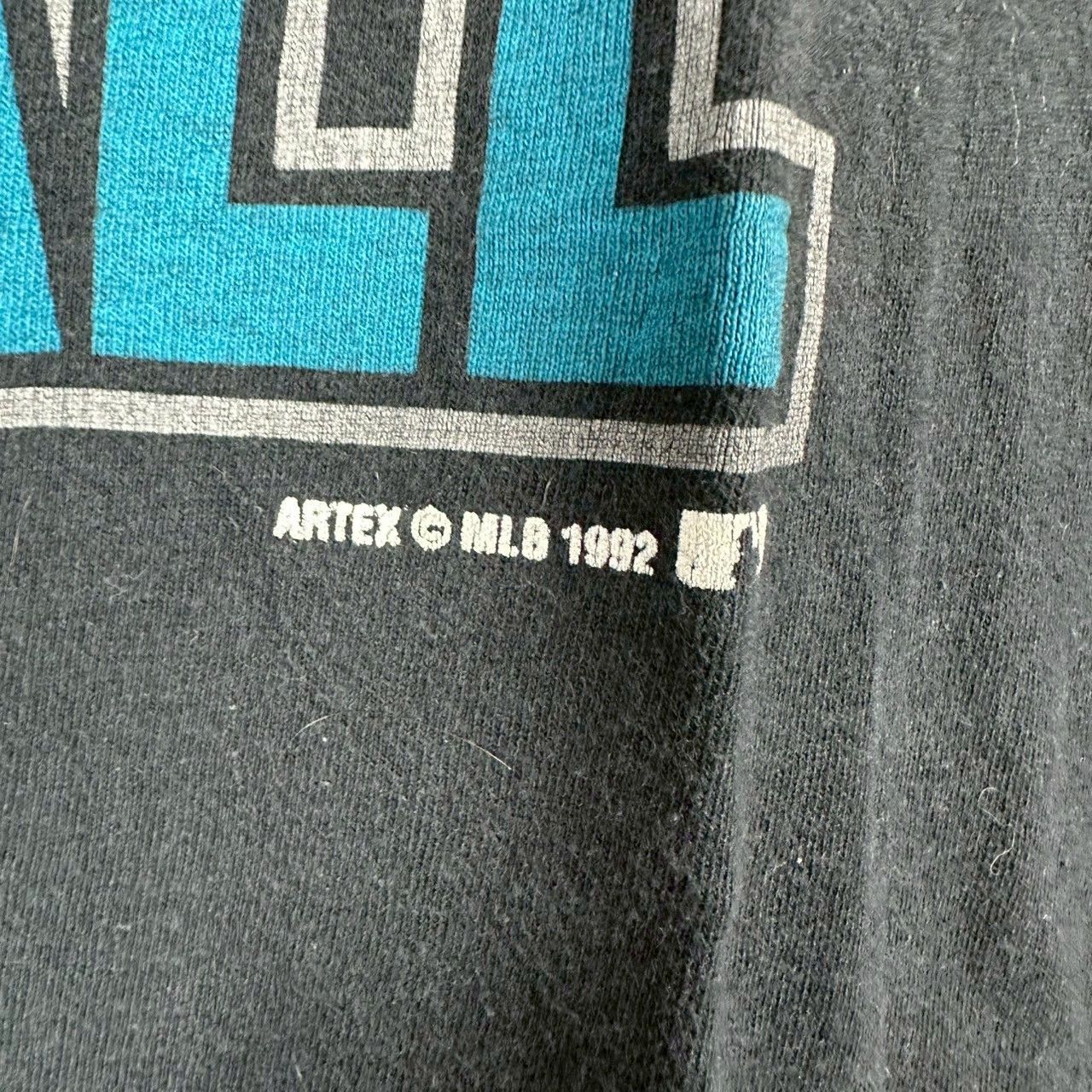 Vintage Vintage 1992 Florida Marlins Baseball MLB T-Shirt Size US XL / EU 56 / 4 - 3 Thumbnail