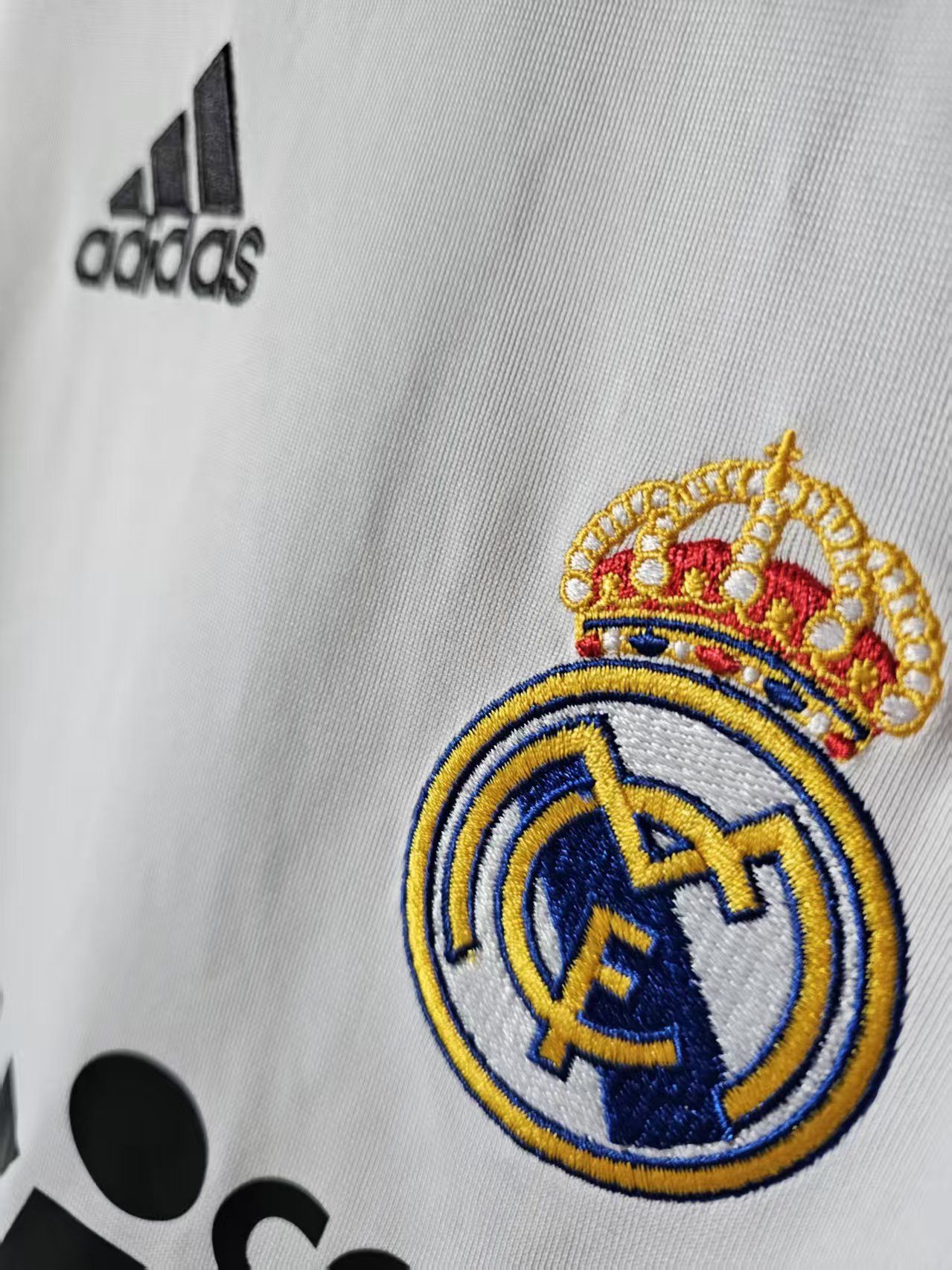 Other 2009 2010 Real Madrid #8 Kaka Jersey Longsleeve Size US L / EU 52-54 / 3 - 4 Thumbnail