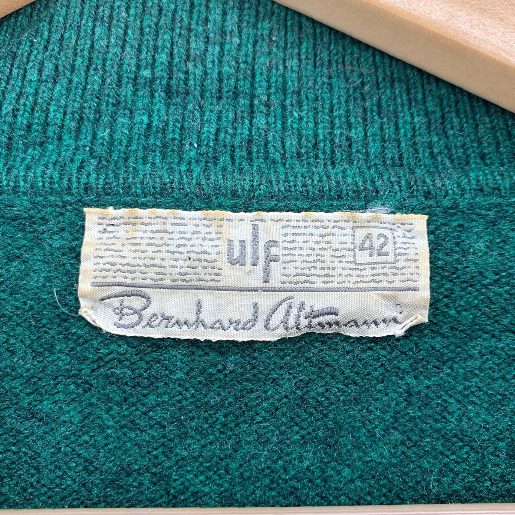 Vintage VINTAGE Bernhard Altmann Sweater Women Size 42 Green Wool Long Sleeve Collared Pullover Lace Collar, Solid Pattern, Regular, Womens Size M / US 6-8 / IT 42-44 - 2 Thumbnail
