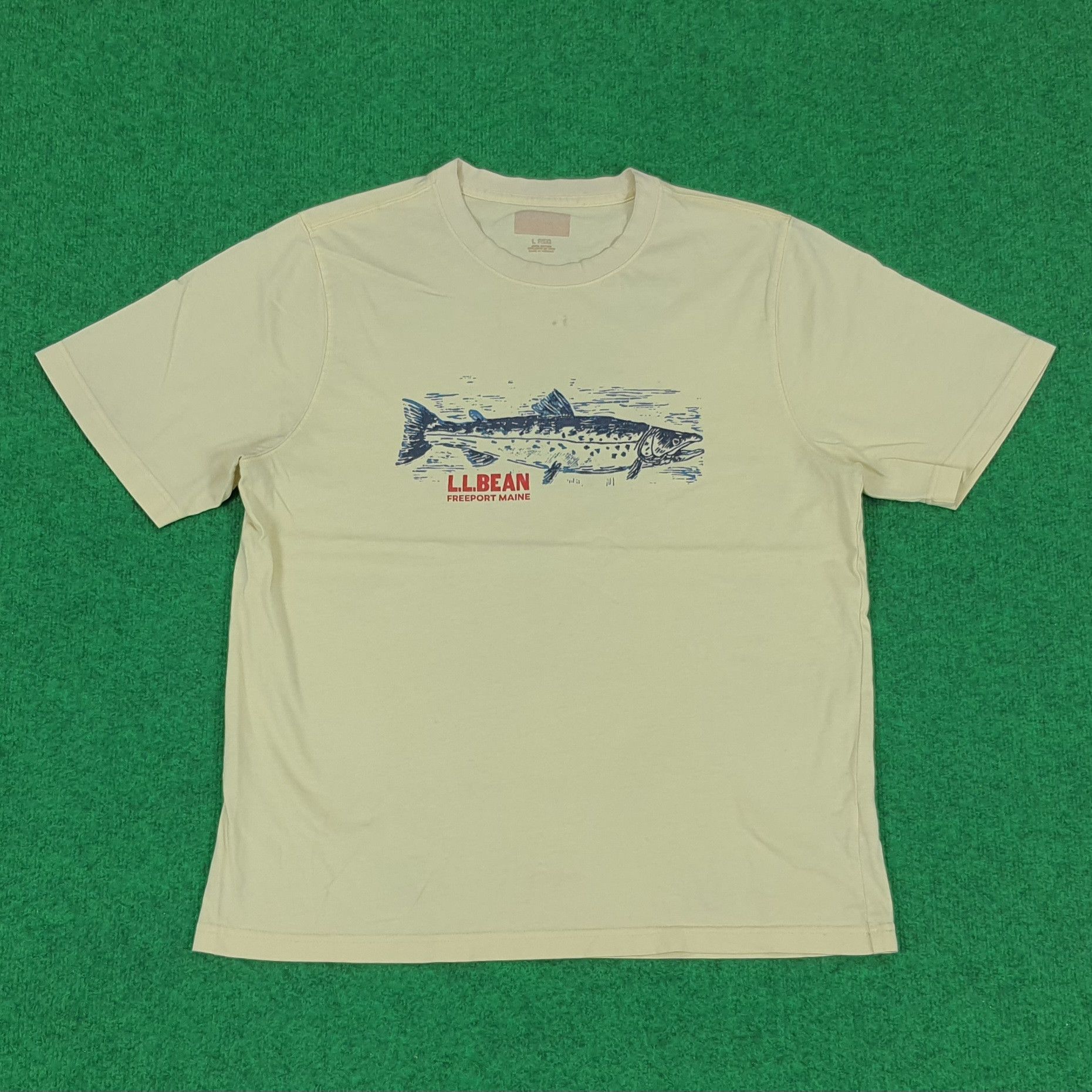 L.L. Bean Vintage L.L.Bean Freeport Maine Fishing Casting T-shirt Size US L / EU 52-54 / 3 - 1 Thumbnail