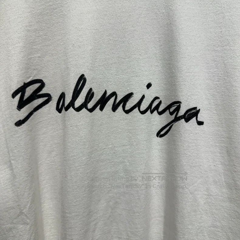 Balenciaga Balenciaga Cursive signature logo white short-sleeve Size US L / EU 52-54 / 3 - 4 Thumbnail