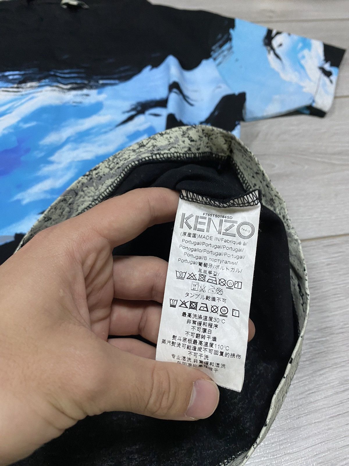 Kenzo Kenzo vintage sea 🌊 sky over print abstract t-shirt Size US S / EU 44-46 / 1 - 7 Thumbnail