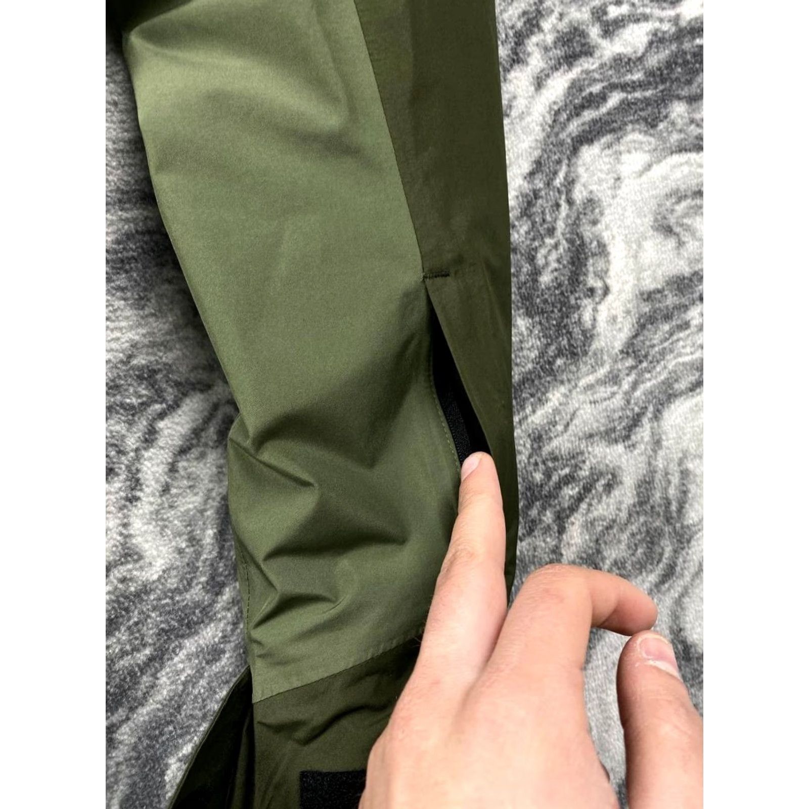 Peak Performance Peak Performance Jacket Women Size S Green Gore-Tex Windbreaker Spring Winter Size S / US 4 / IT 40 - 7 Thumbnail