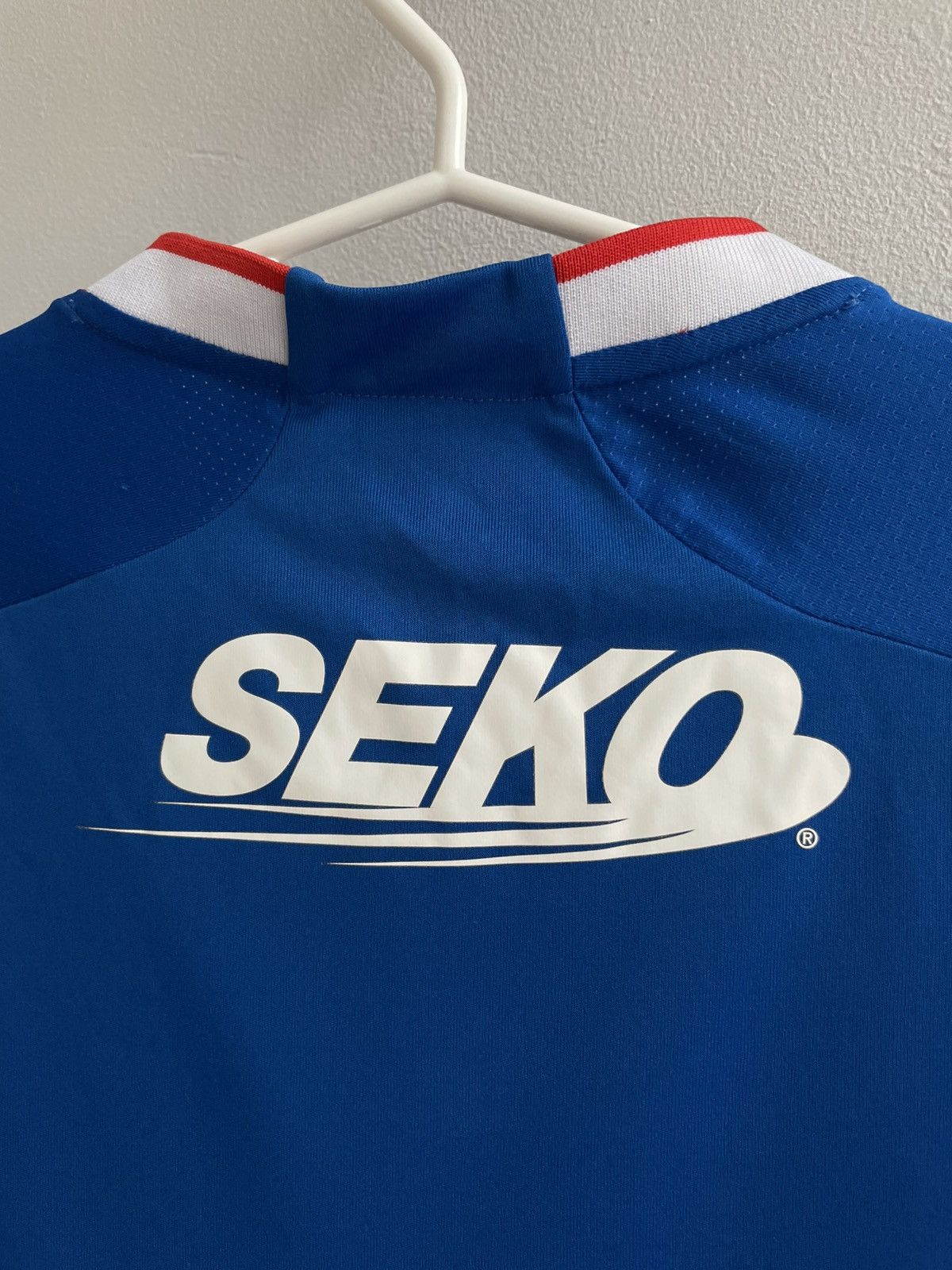 Castore Glasgow Rangers 2022 2023 Home Football Shirt Soccer Jersey Size US M / EU 48-50 / 2 - 16 Thumbnail