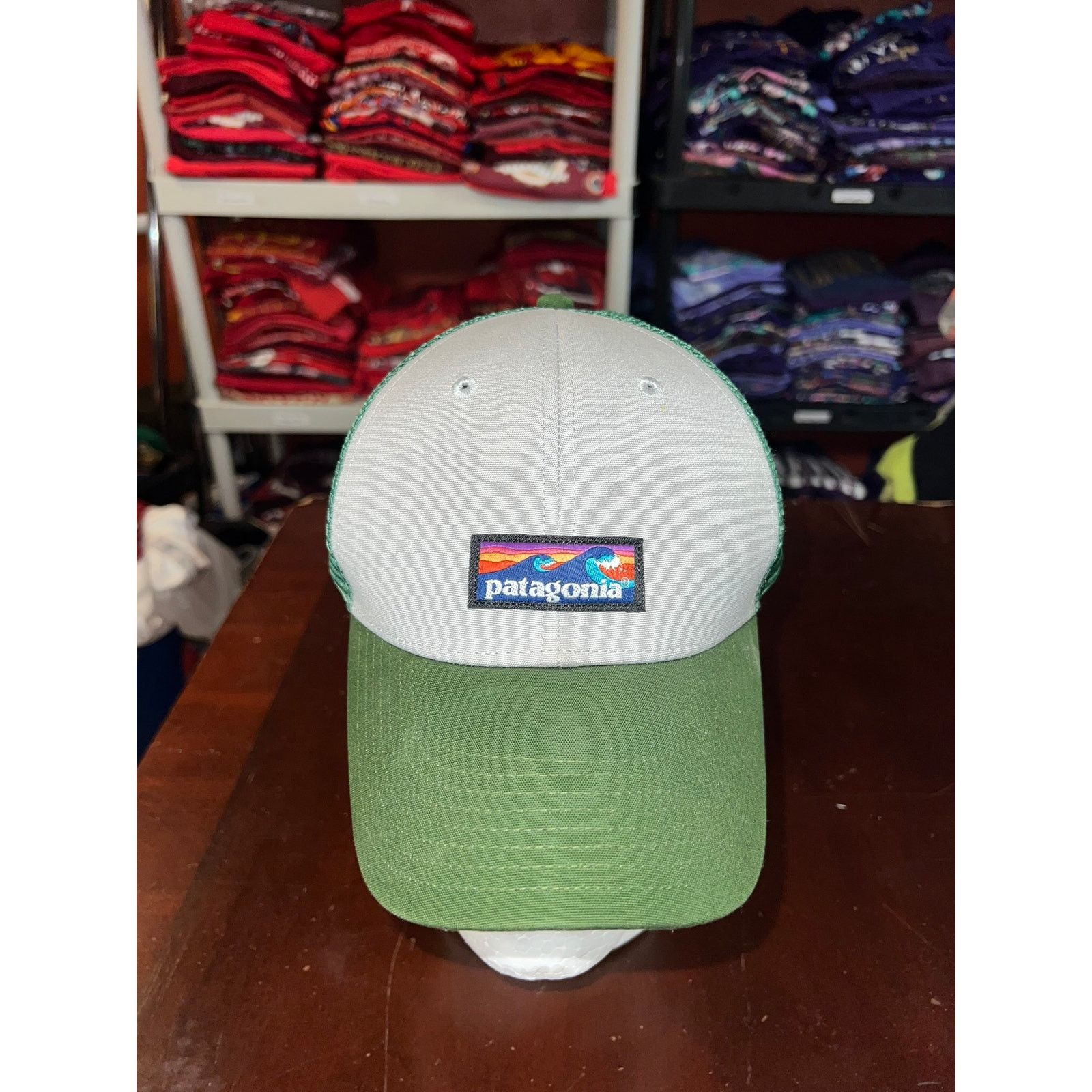 Patagonia Patagonia White Green Hat P-6 Logo Patched Cap Headwear OS Size ONE SIZE - 2 Thumbnail