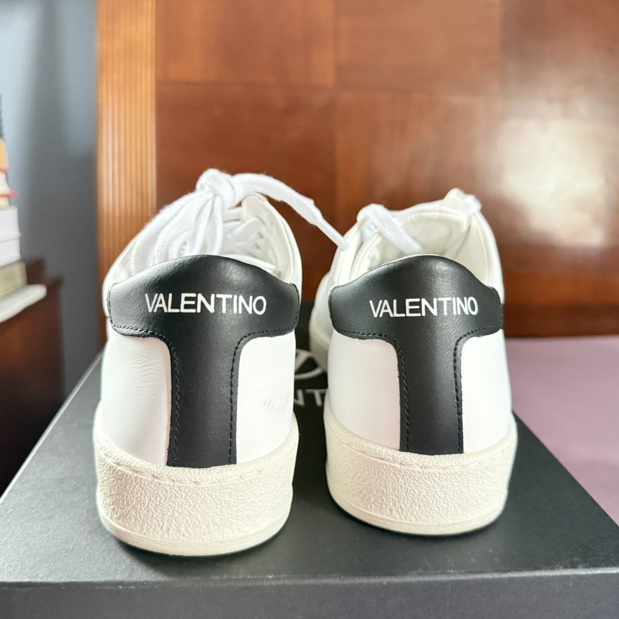 Valentino Valentino sneakers Size US 9 / EU 42 - 1 Thumbnail