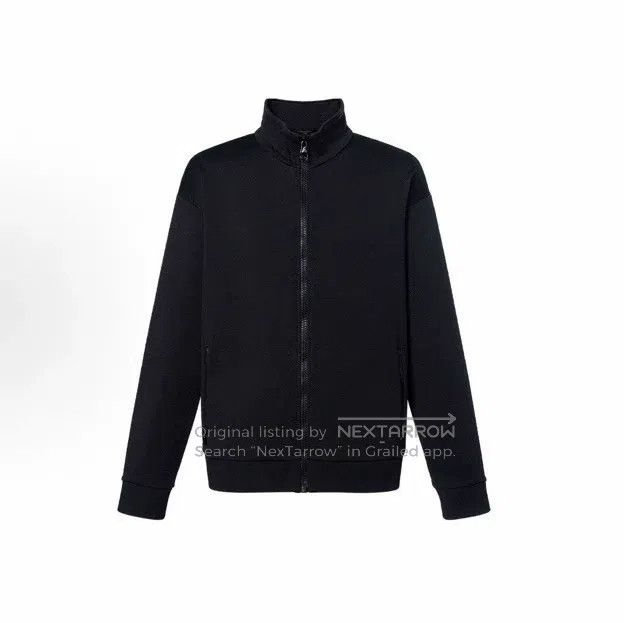 Louis Vuitton Louis Vuitton Embossed dark pattern full logo jacket Size US L / EU 52-54 / 3 - 8 Thumbnail