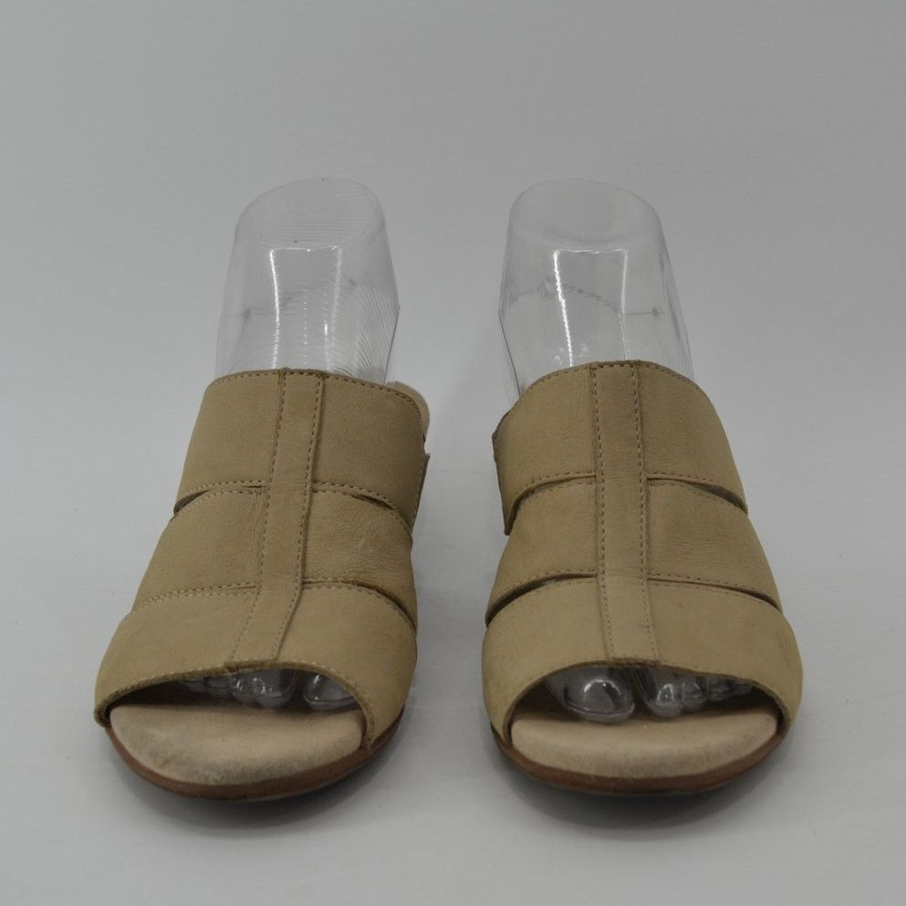 Clarks Clarks Size 8 Womens Tan Beige Leather Slip On Sandals Mules Size US 8 / IT 38 - 3 Thumbnail