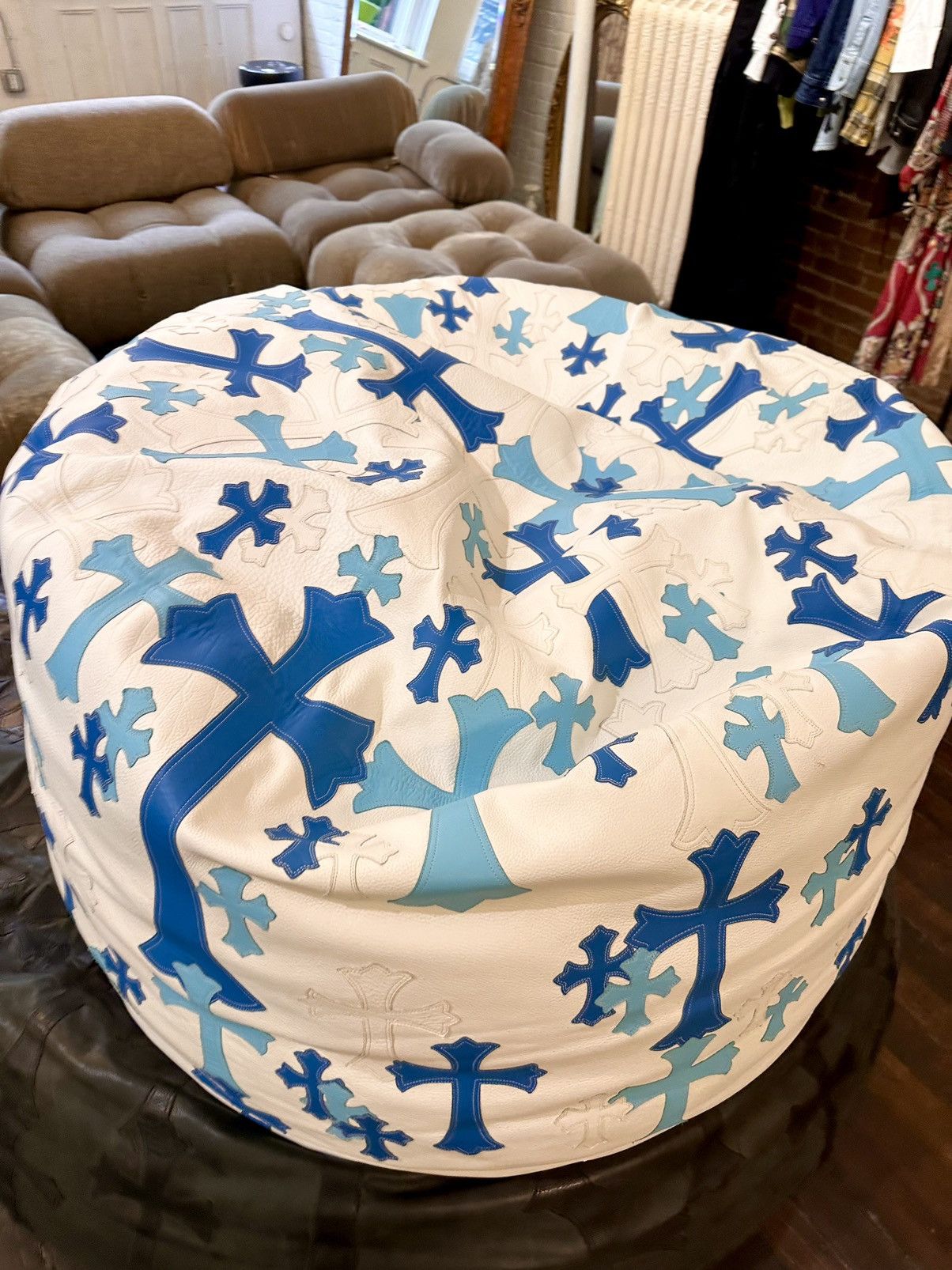 Chrome Hearts CHROME HEARTS LEATHER CROSS BEAN BAG CHAIR Size ONE SIZE - 5 Thumbnail