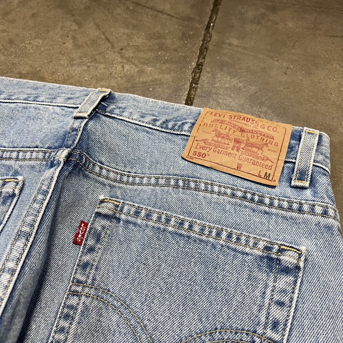 Levi's Vintage Y2K Levis 550 Denim Jeans Faded Western Regular Fit Size US 35 - 3 Thumbnail
